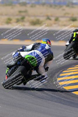 media/Oct-08-2022-SoCal Trackdays (Sat) [[1fc3beec89]]/Turn 11 Backside (1145am)/